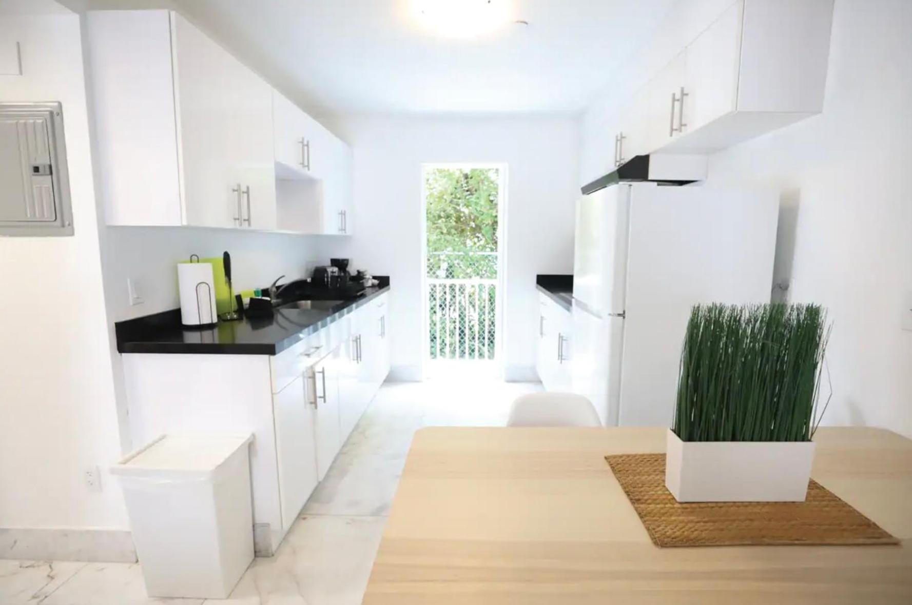 מיאמי ביץ' South Beach 2 Bedroom Family & Pet Friendly Apartment With Balcony & Free Parking מראה חיצוני תמונה